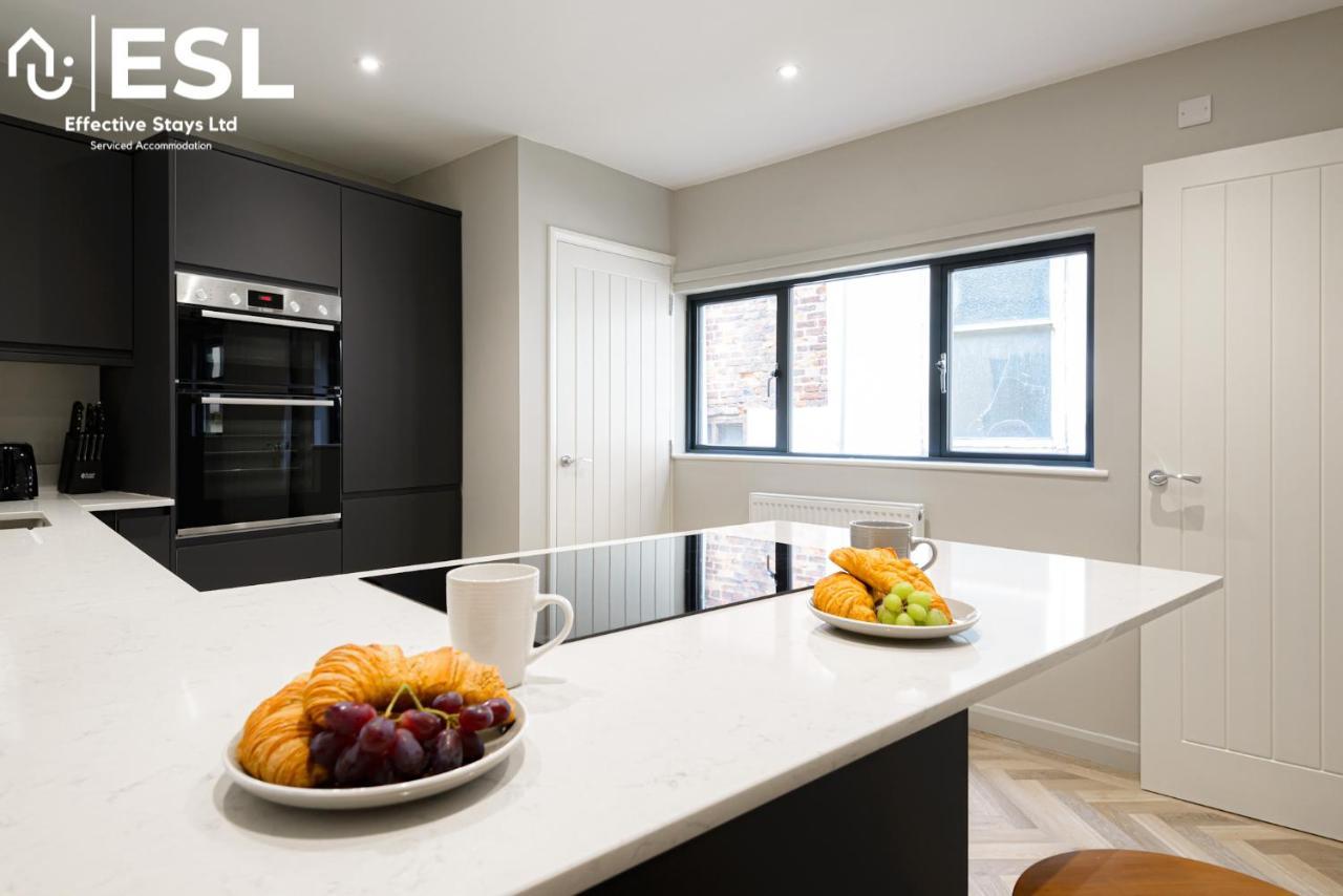 Comfy Modern 2 Bedroom Duplex Apartment With Sun Terrace Shrewsbury Exterior foto
